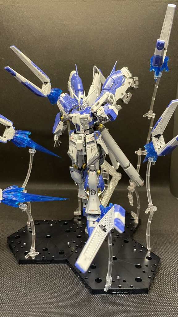 エアリアルみたいなポーズ