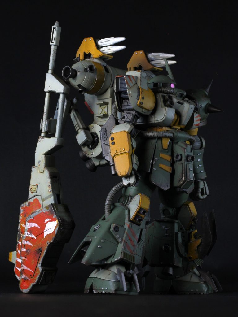 胸の追加装甲はコアガンダム各所にプラ板やリベット穴によるディテールアップをしました