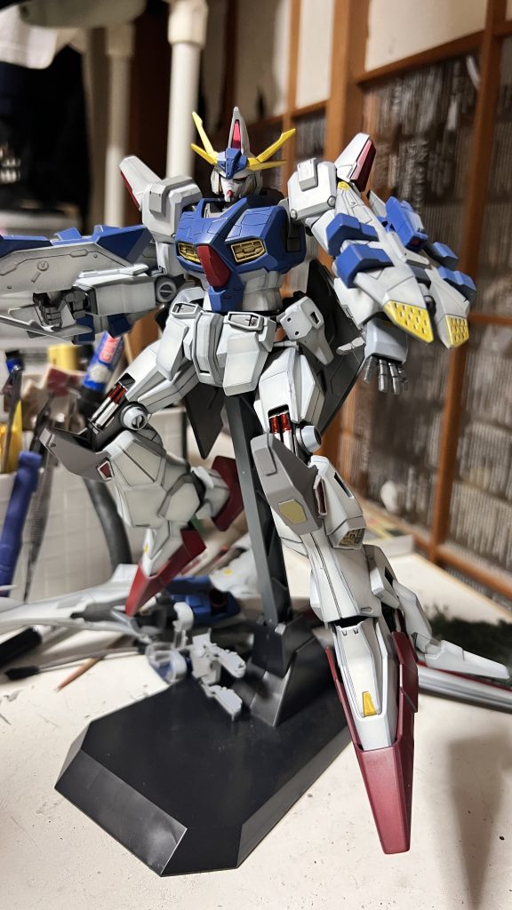 全塗装… 靴履くのフルバーニアンみたい…笑