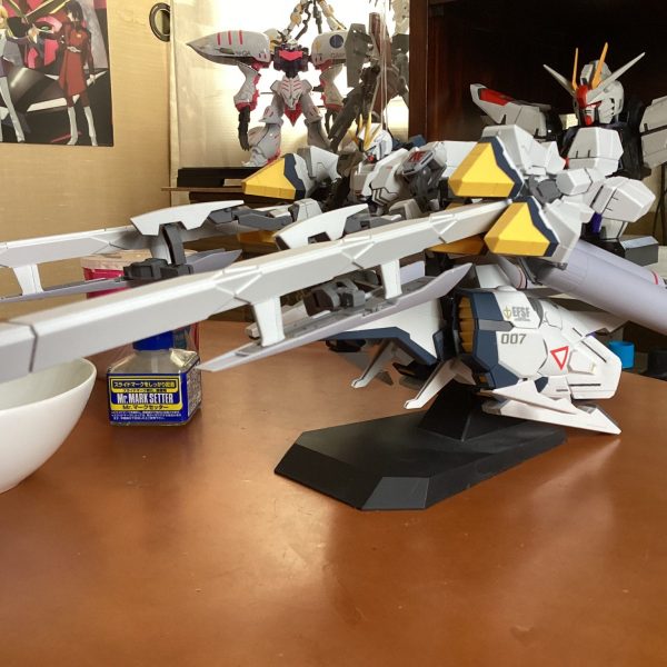 HGUCナラティブガンダムA装備