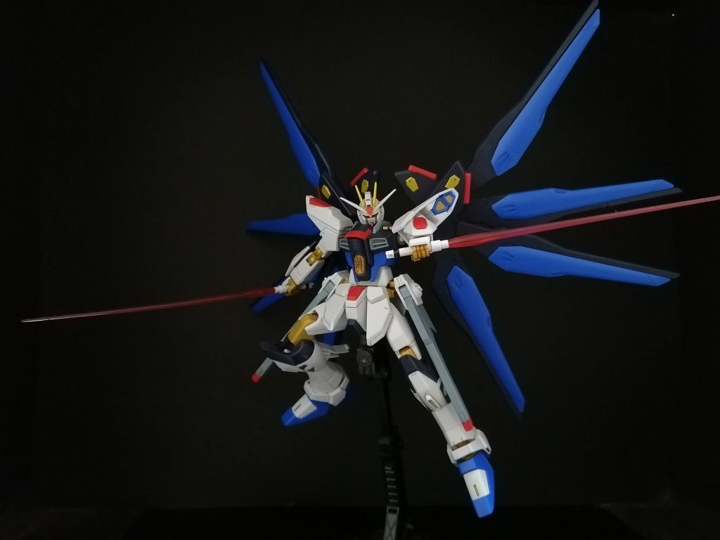 この写真は2回目のストフリですね。スミ入れとトップコートに部分塗装もしてみました。我ながら、製作の進歩を感じられるかなと思います😄最後まで見ていただき、ありがとうございます😸