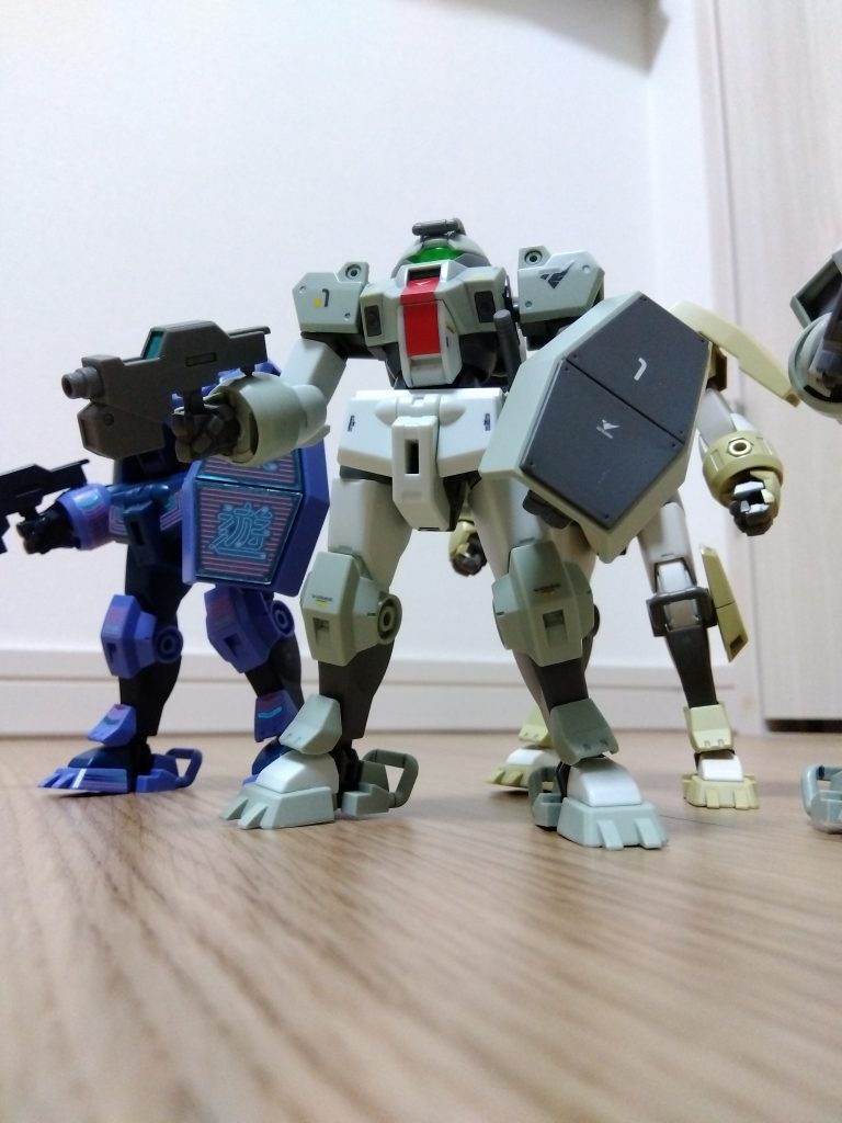 デミトレーナー(二体目)–2枚目/制作者：@toyo06r