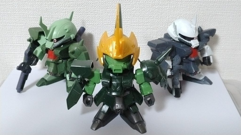 後日、用事で実家へ帰った際に積んでいた未開封品を見つけたのです持ち帰ってパチパチ。近々三個目取りかかろうかと思います。