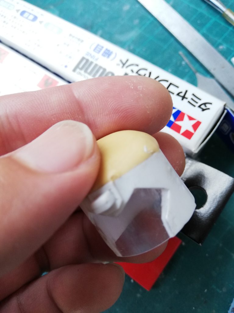 クリアパーツ磨いてクリア吹くのが思ったよりも根気がいるとは