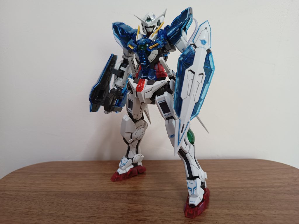 ポージングがワンパターン…