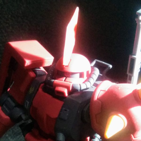 HG 高機動型ザクⅡ 06R-2《イナ・ズマシンク中尉専用機》