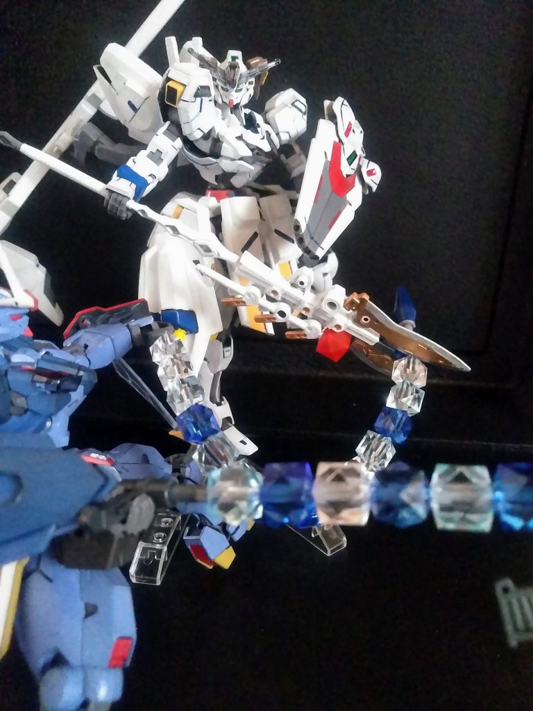 マニアの解釈は「魔法少女だけど、女児向けではない」です🤗             視聴すると判りますが「少年ジャンプ」に掲載されるような「バトル メイン」の男子の為の作風です😁バトル再開❗