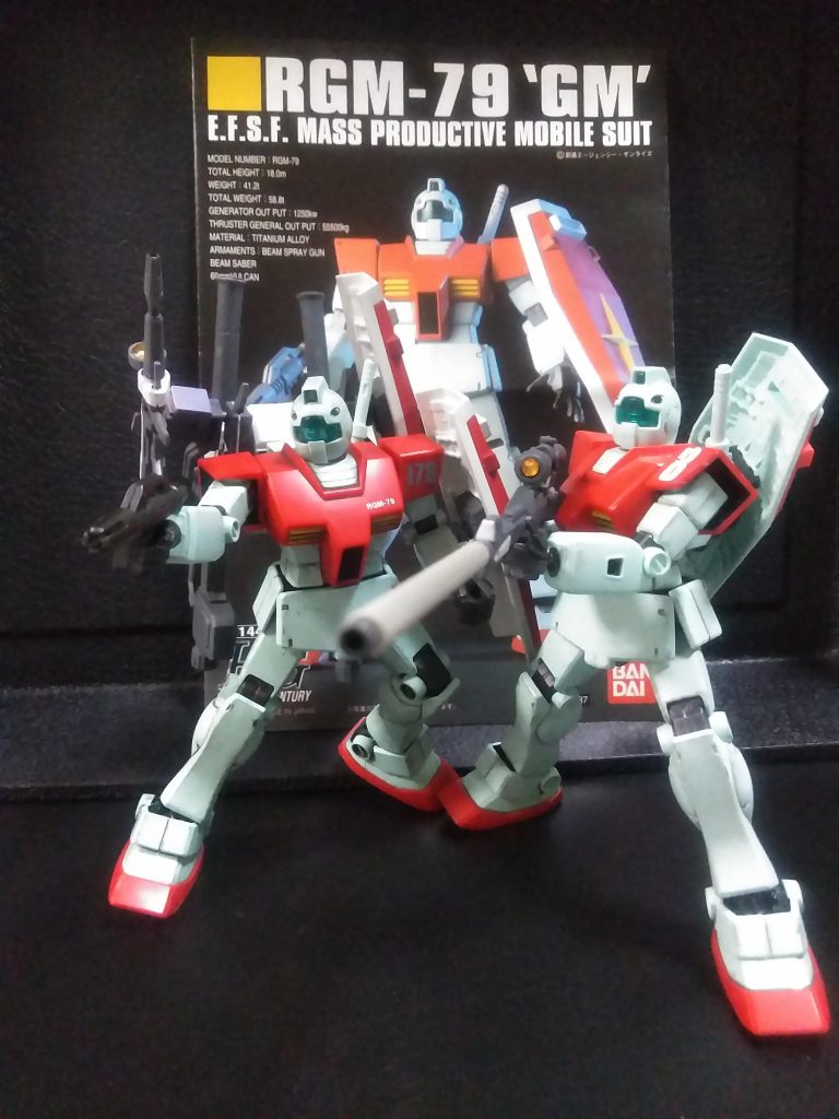 コチラは右より少隊長の《オレ少尉》　　　　　　　荷物係の《ラショ曹長》となります😁《オレ少尉》にはロングレンジライフル　　《ラショ曹長》は各種ウェポン懸架システムを装備としてます🧐