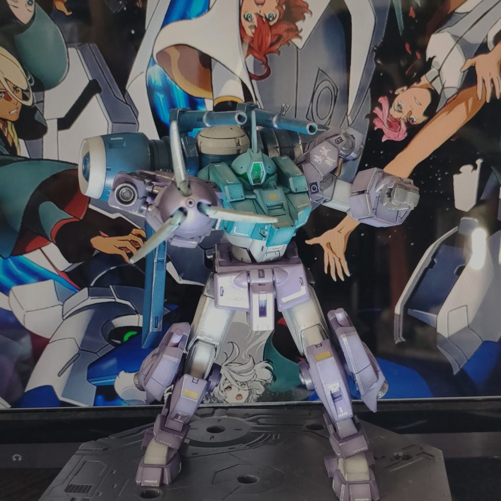 オレのこの手が輝き唸るお前を倒せと輝き叫ぶ!なんちゃって笑