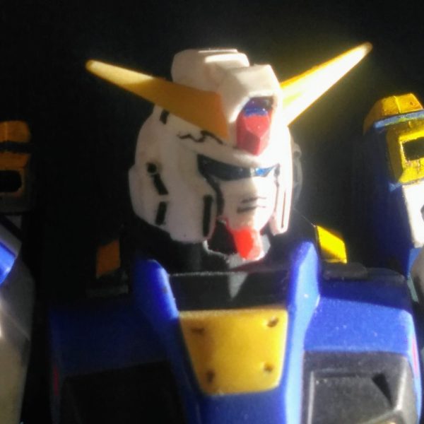 1/100 ガンダム F 90 Vタイプ〔Rebuild〕