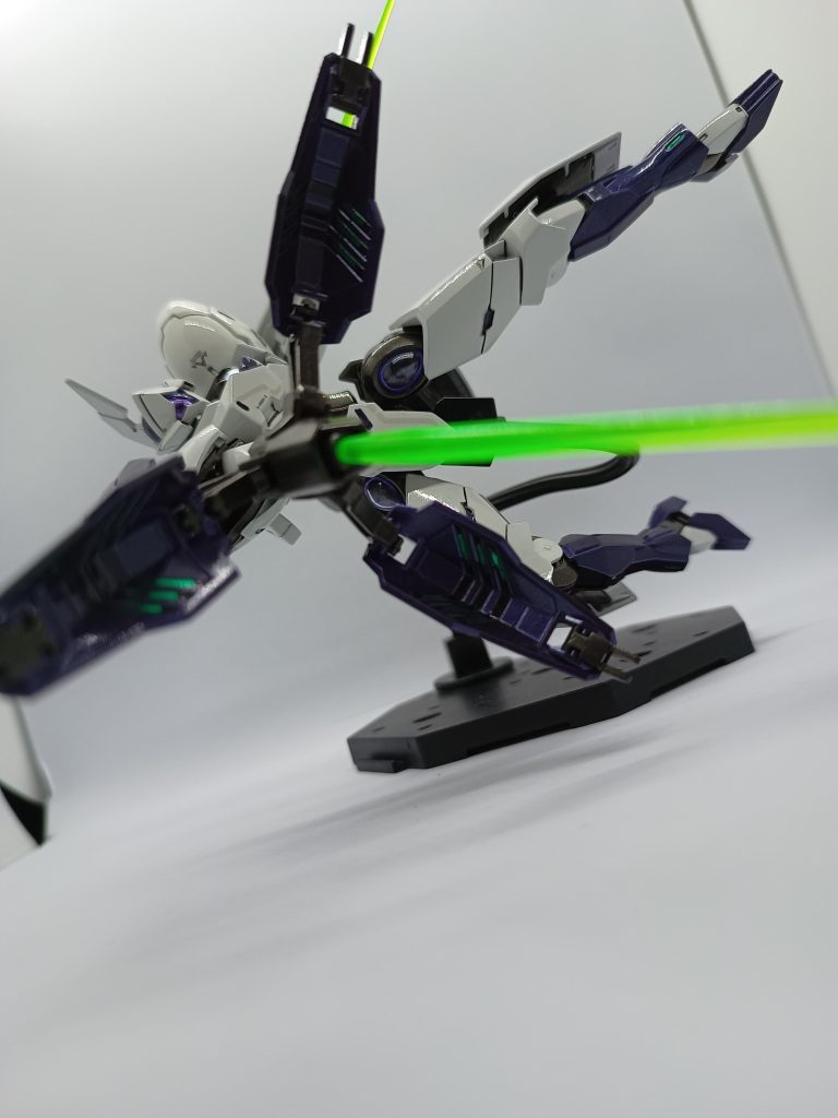 ミカエリス–5枚目/制作者：kuro@-12