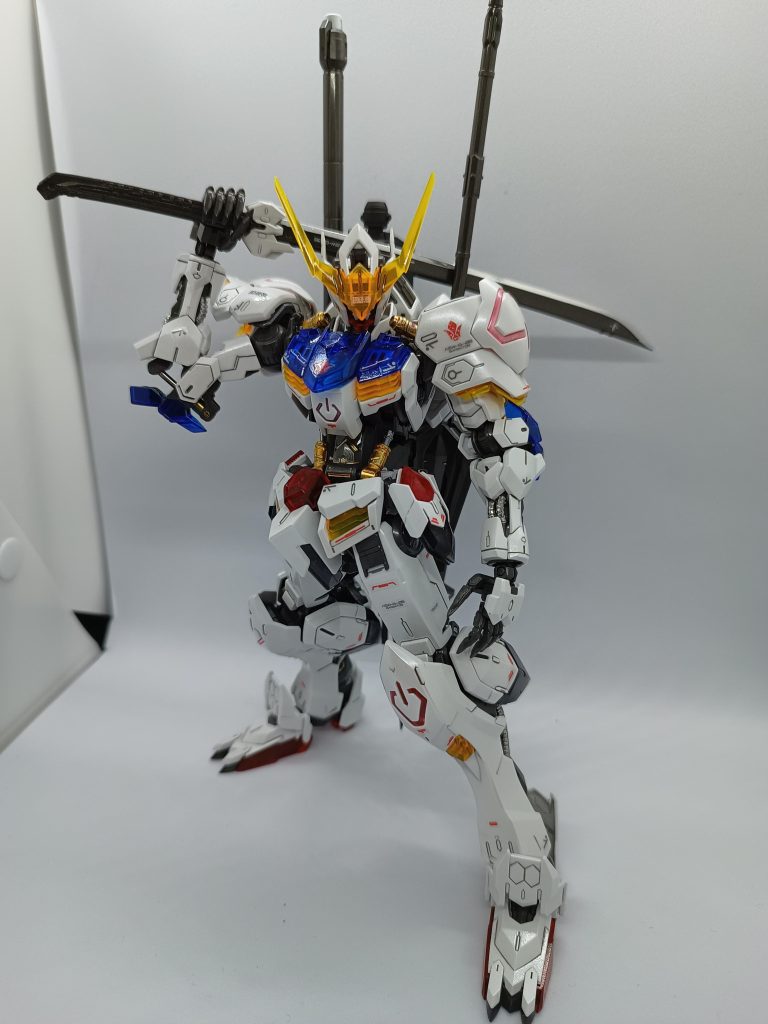 撮影が上手く行きません。照明やカメラの設定でしょうか…本当カッコよく仕上がったのですが写真で表現できず…