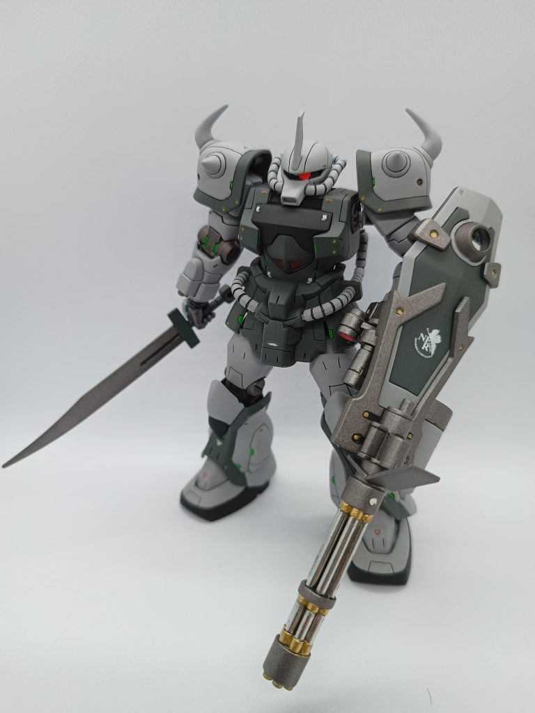 グフカスタム–3枚目/制作者:kuro@-12