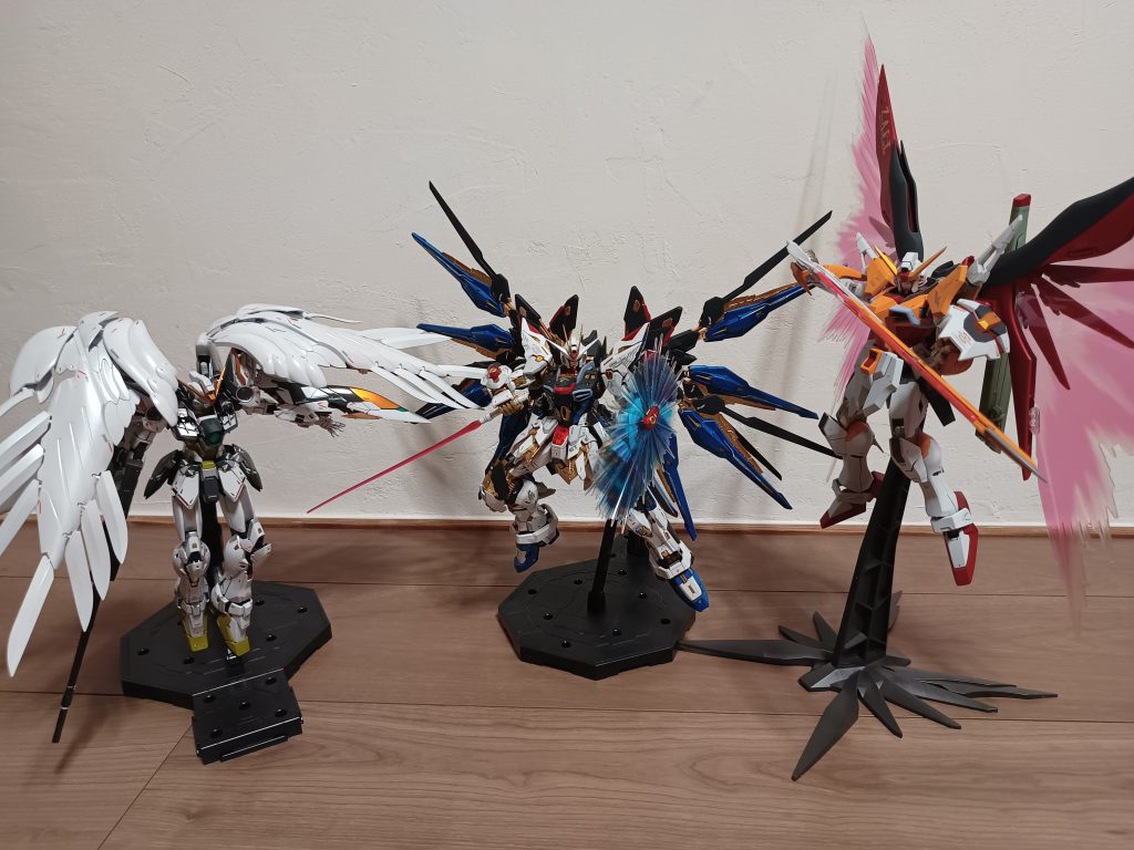 うちの置き場所に困る3トップです。