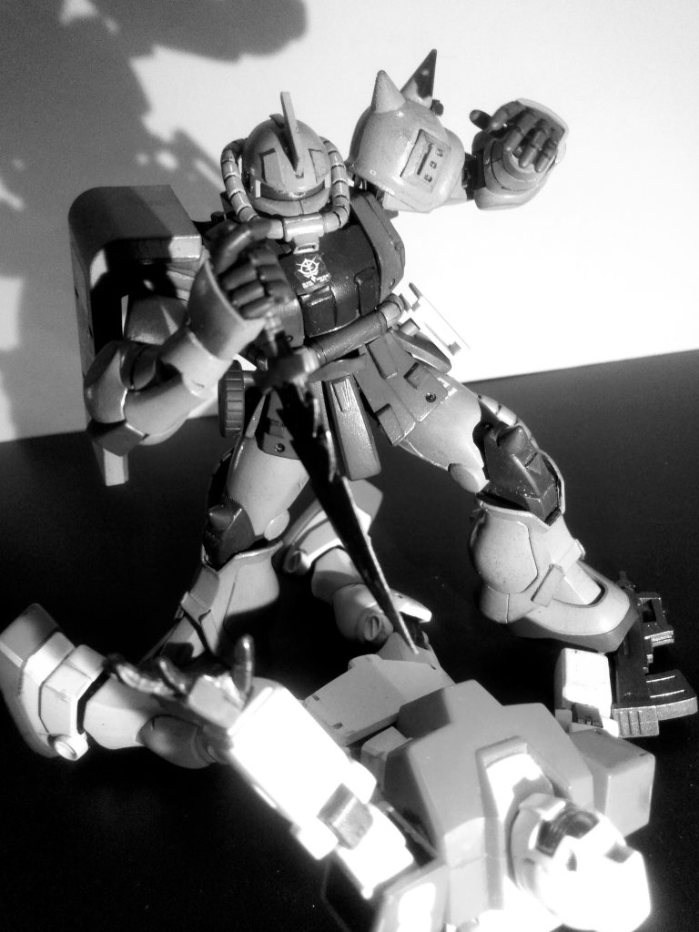 宇宙空間でこの構図はないかぁ・・・