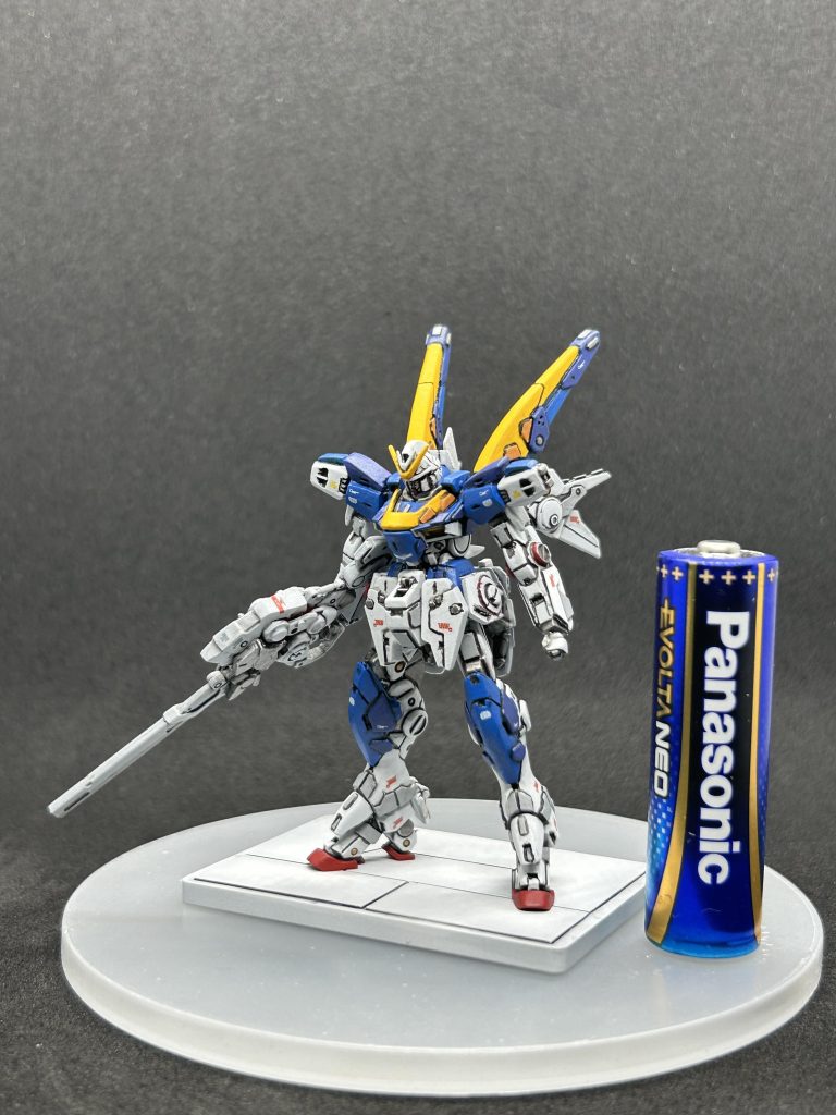 恒例の電池とのツーショット。