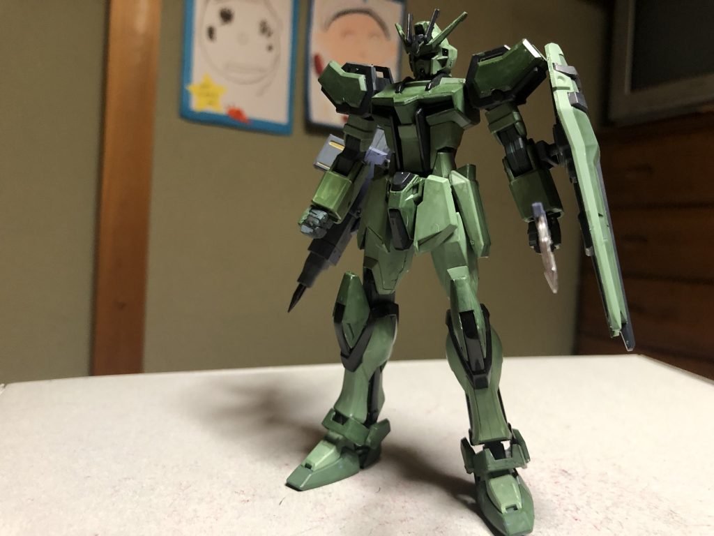 陸戦型ストライクガンダム(格闘戦仕様)–2枚目/制作者：ヤマト糊@fcmpCXyhsk1RJ7p