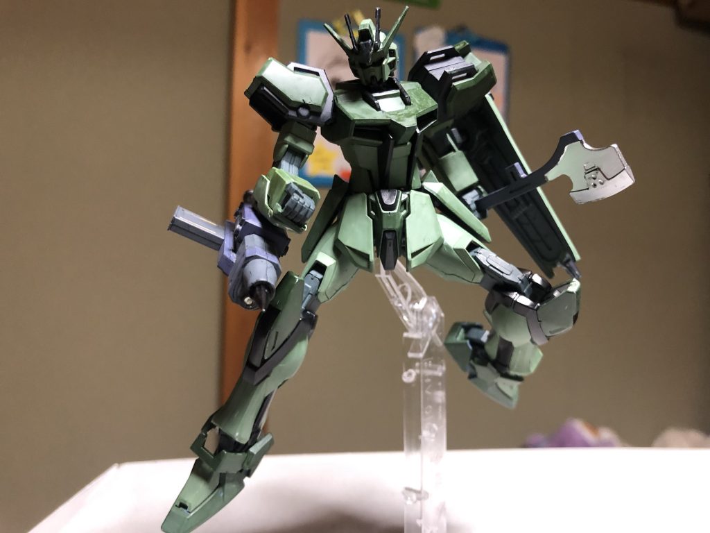 陸戦型ストライクガンダム(格闘戦仕様)–5枚目/制作者：ヤマト糊@fcmpCXyhsk1RJ7p