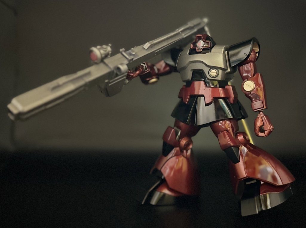 シャア専用リックドム–2枚目/制作者：車屋シン