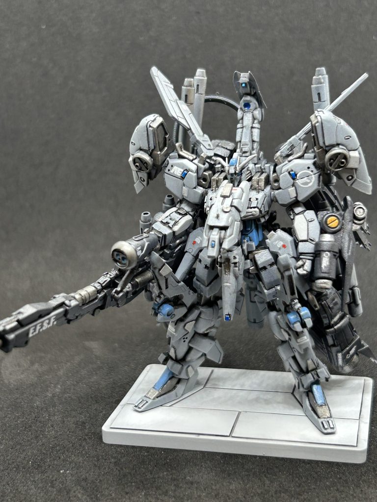 ロービジカラーにしたつもりだったけど、完成したらΖプラスだった件