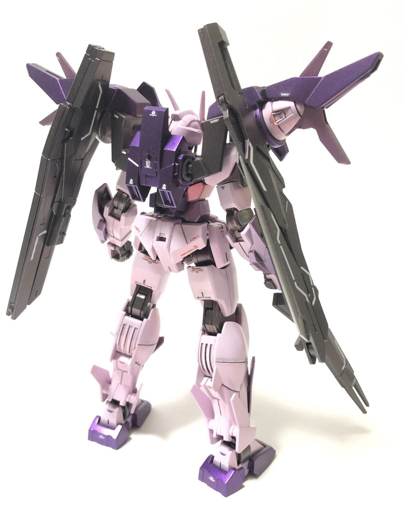 前後　デカールはダブルオー系のものから拝借