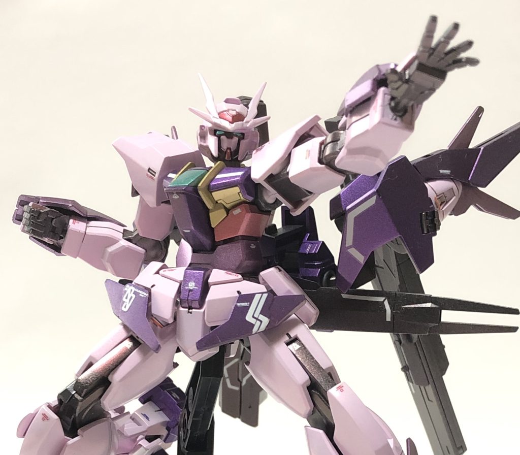 アクション　　　　　　　　　　　　　　　　　塗装はクレオス のGXメタリック系をそのまま使った気がします。上からルビーレッド吹いたかな？