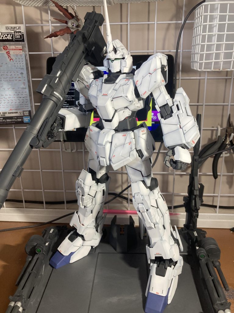 ユニコーンモードにハイパーバズーカを持たせてみたユニコーンモードといえばハイパーバズーカなところあるかも