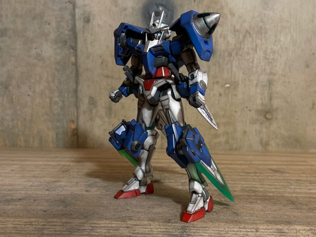 GNバスターソードⅡとGNソードⅡブラスターをRGセブンソードに装備するため部品取り用に購入。ジャンク品のため本体部品の欠損が心配でしたがちゃんと組めてラッキー!セブンソードならぬファイブソードです。