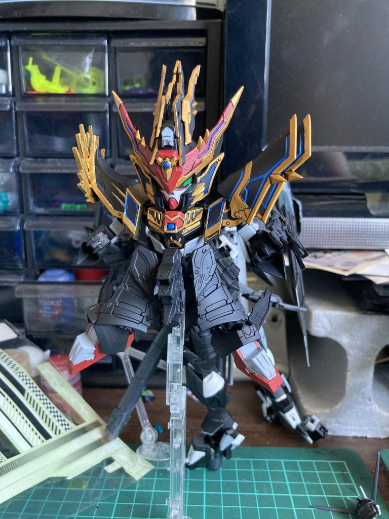 ちなみに塗装は黒サフと灰サフ以外は全て筆塗りですネイル用の小さい筆でコツコツとやってみました