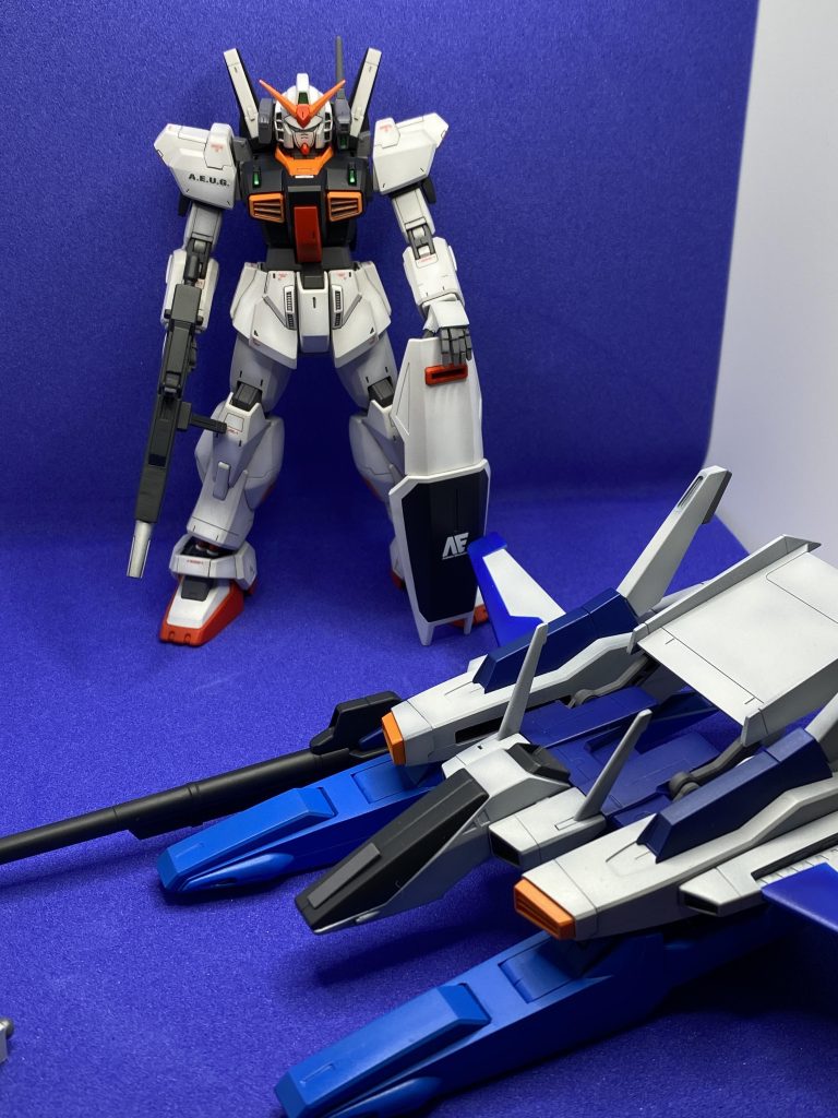 次のガンプラが作りたくなり最後は急ぎ足になってしまいます。結果荒くなってしまう…ご覧いただきありがとうございました😊
