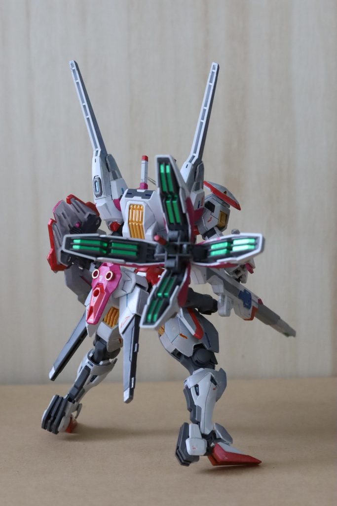 HGガンダムキャリバーン/スレッタ＝ブライトレッド–4枚目/制作者：Miiya