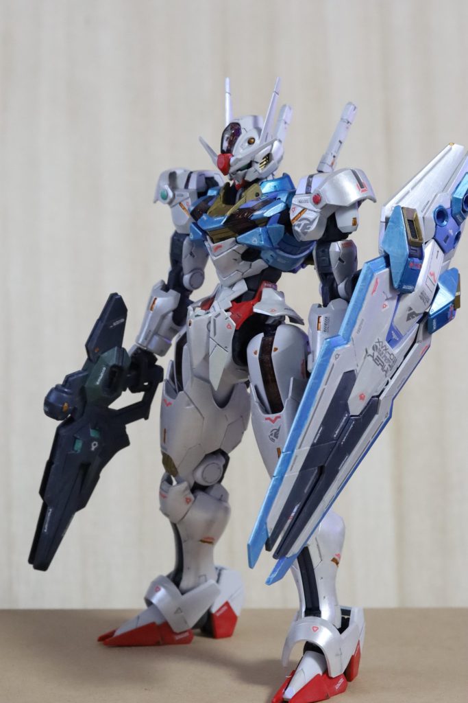 ターナーのアクリルガッシュ。ホワイトパール、カラーパールアクア、カラーパールターコイズを使いました。