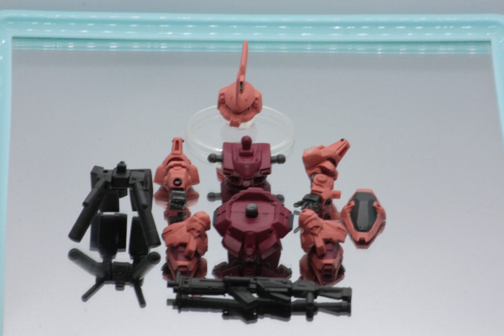 パーツはこんな感じで 