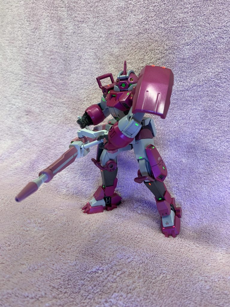 シールドにちゅちゅパイセンのSD絵のデカールを貼ろうかな・・・