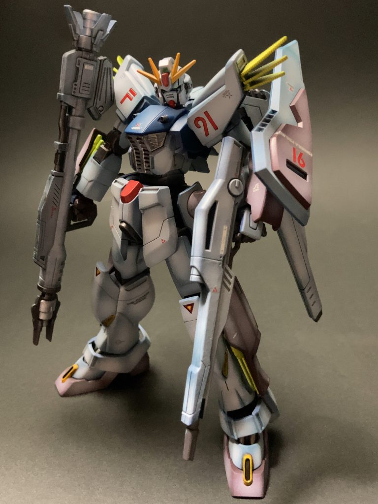 腕と下半身をDXに置き換えただけですが、結果脚長で少しマッシブな印象に寄り、イイ感じにマッチしました。