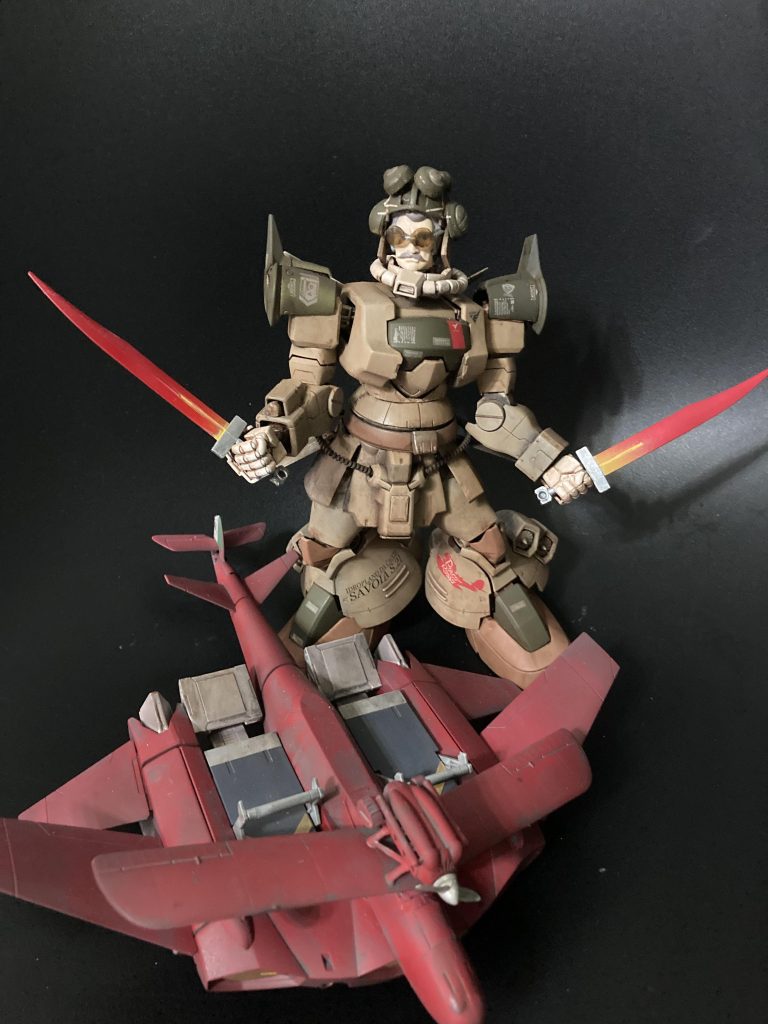 ドダイの代わりにHGティックバランをベースに、この日のためではなかったのですが積んでいたキット、紅の主人公ポルコ・ロッソが駆る深紅の飛行艇「サボイアS.21」をミキシングしてしまいました^ ^