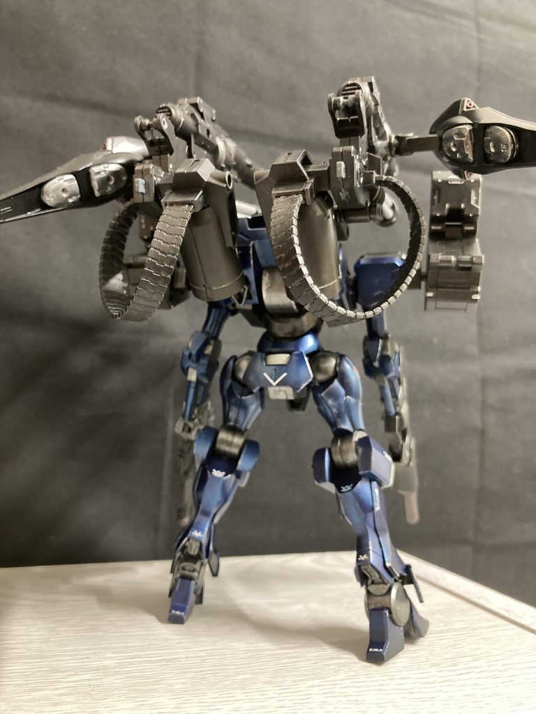 後ろ上半身の重厚感が個人的には好き。