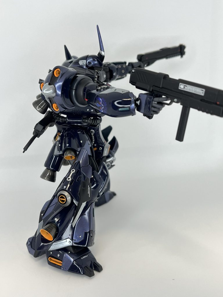 中、近距離武器　２丁持ち