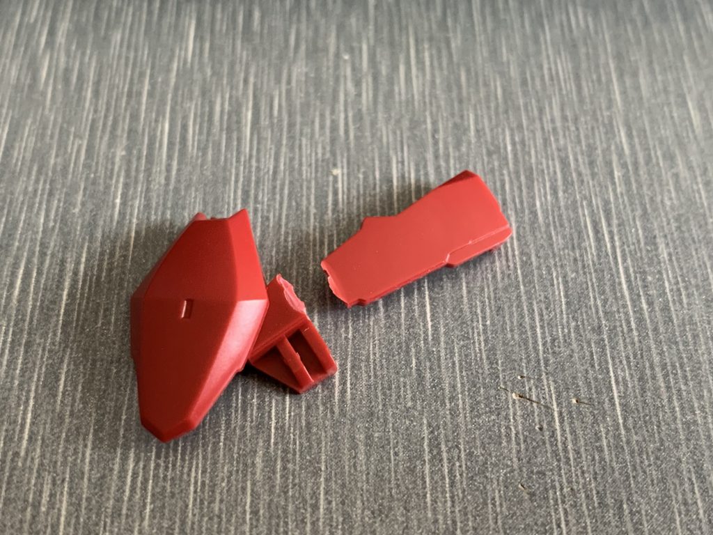 バラしてる途中の悲劇