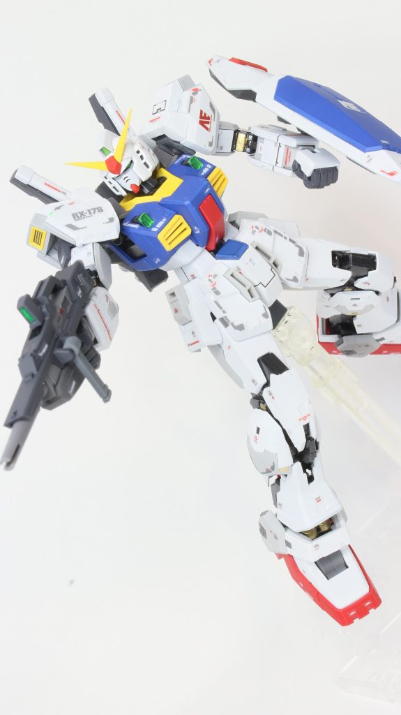 ビームライフルも全塗装してます。正直ライフルのEパックがゲート後処理がめんどくさかったですね( ´-｀)