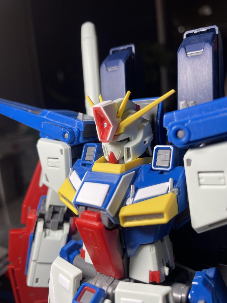 このクソダサいプラ板がデカール貼ると違和感なくなるのが不思議w