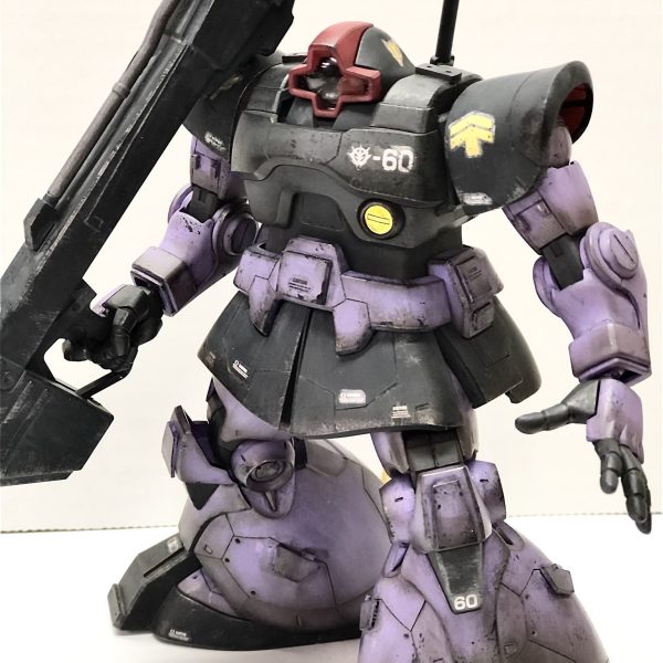 HG ドム　アクリジョン筆塗り