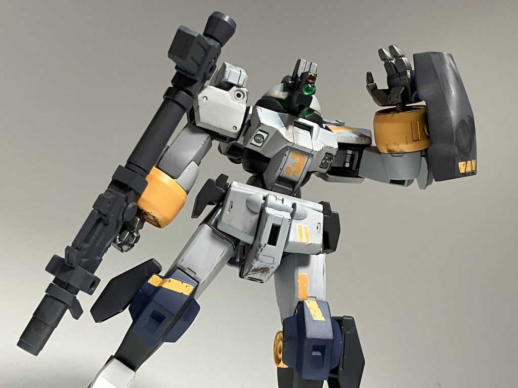 ビルドメタバースも始まる事ですし、こっから何機か作って行こうと思います。因みにもうこれに乗ってるパイロットが次に乗る機体も作り始めています!みてくれた人は適度にお楽しみに!