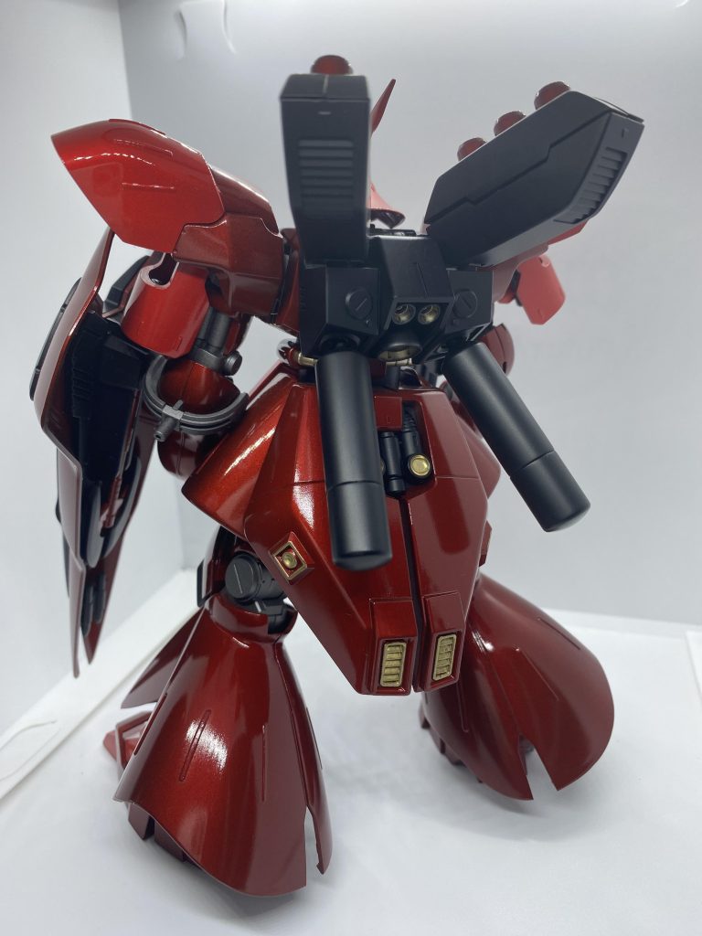 金部分は4アーティストマーカーで筆塗り🧑‍🎨