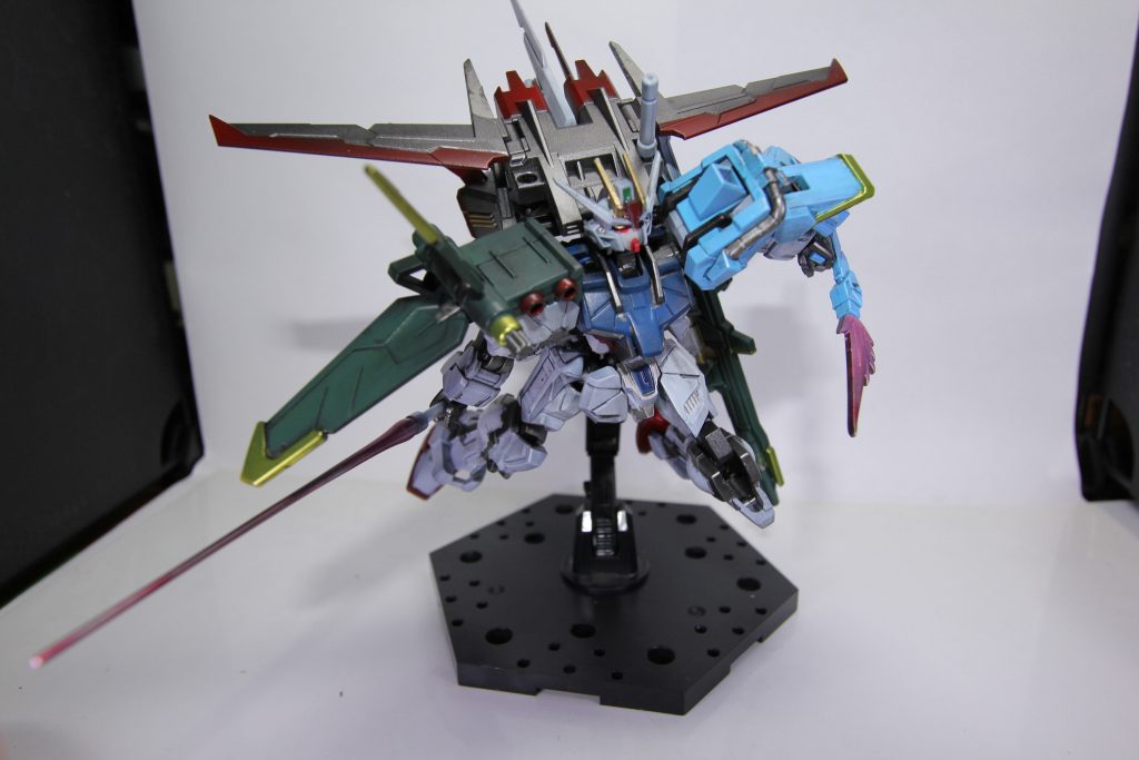 ビームサーベル&マメダスメッサ構え