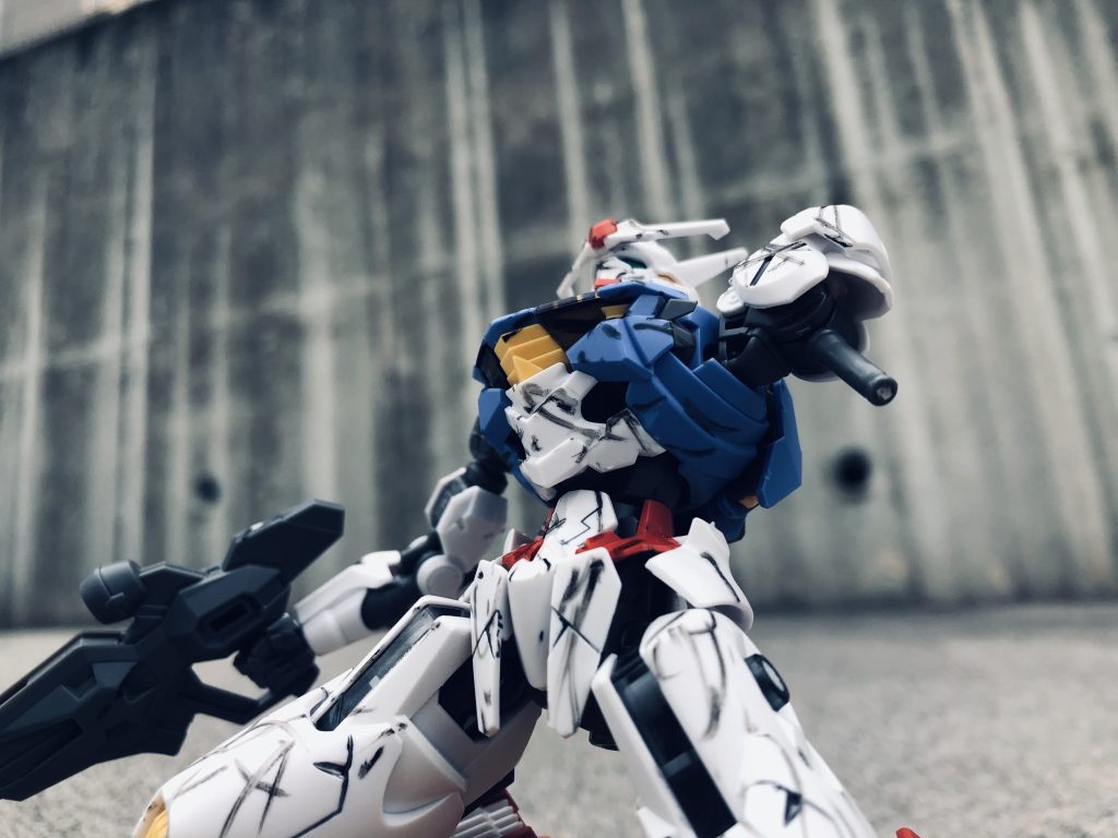 ダメージ表現目標ではないのですが機能停止エアリアルをイメージしました。