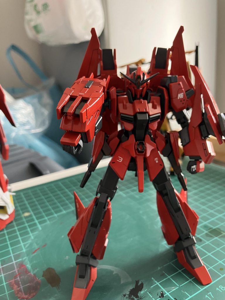 腕部ミサイルランチャー、取り外し可能