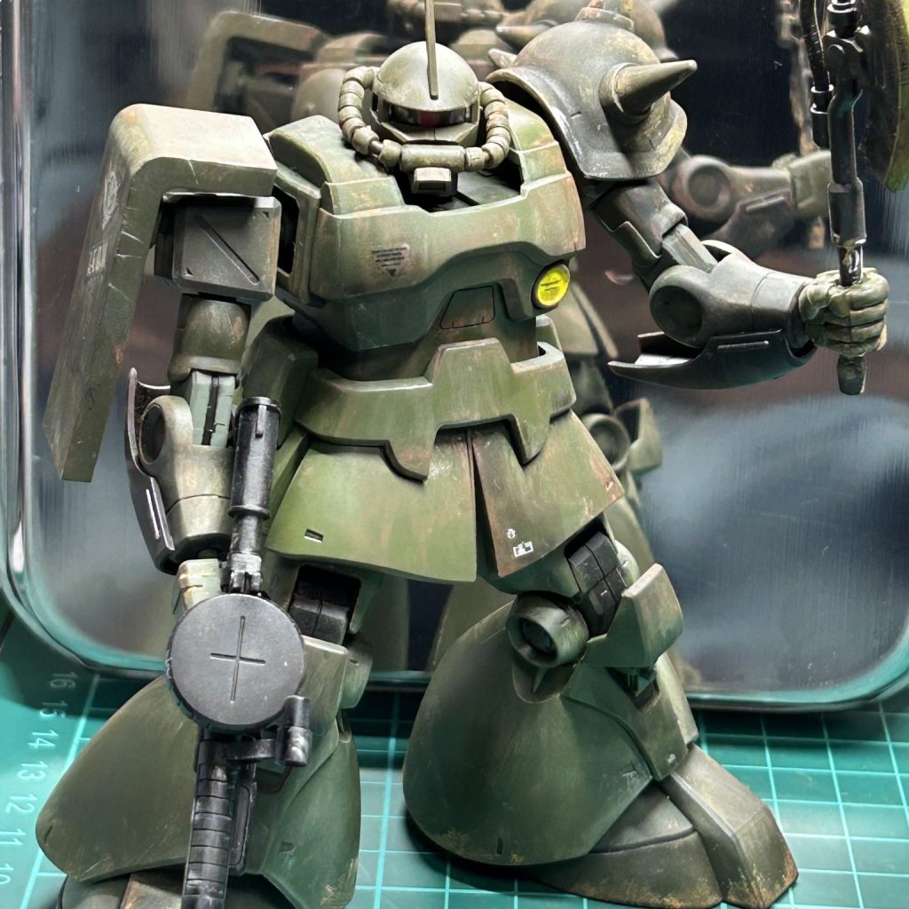 いろいろミキシングで何とか完成✨ドム風マラサイ風ザク｜のりまきさん