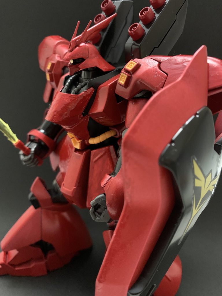 シールドの端がブツブツ。