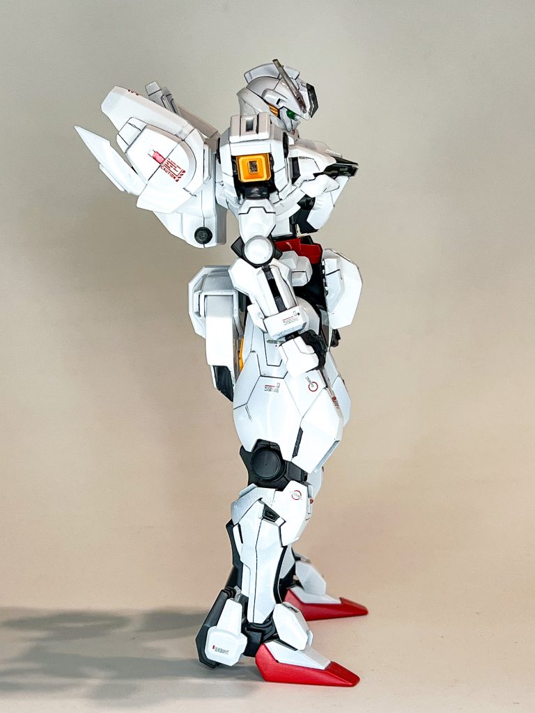 合わせ目消しにパーツ分割変えたり、シャープ化、彫り直しなど